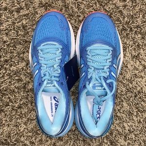**BRAND NEW** ASICS Gel Nimbus 21 Running Shoes